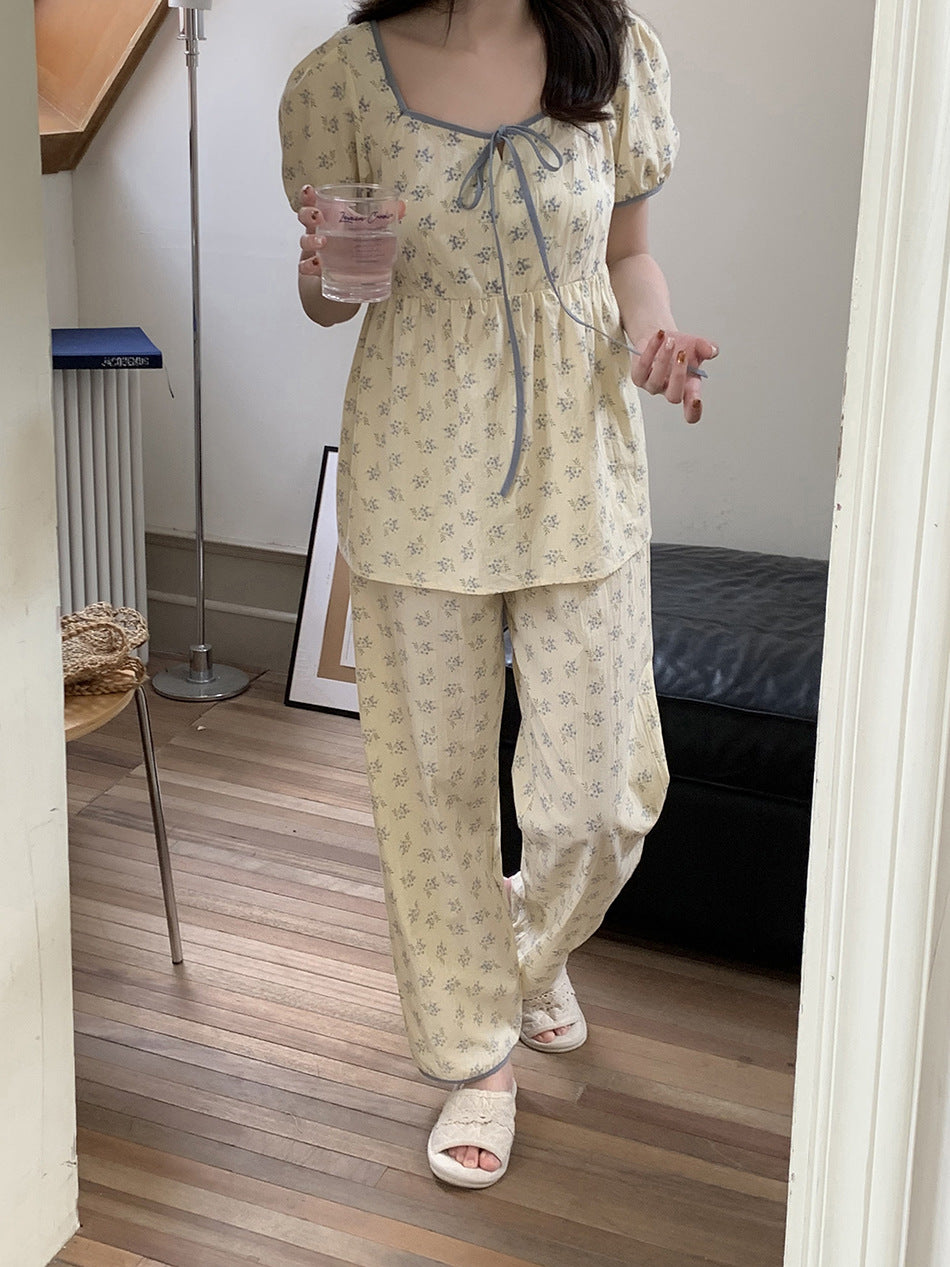 小花柄ダイヤモンドネックセットアップパジャマ
