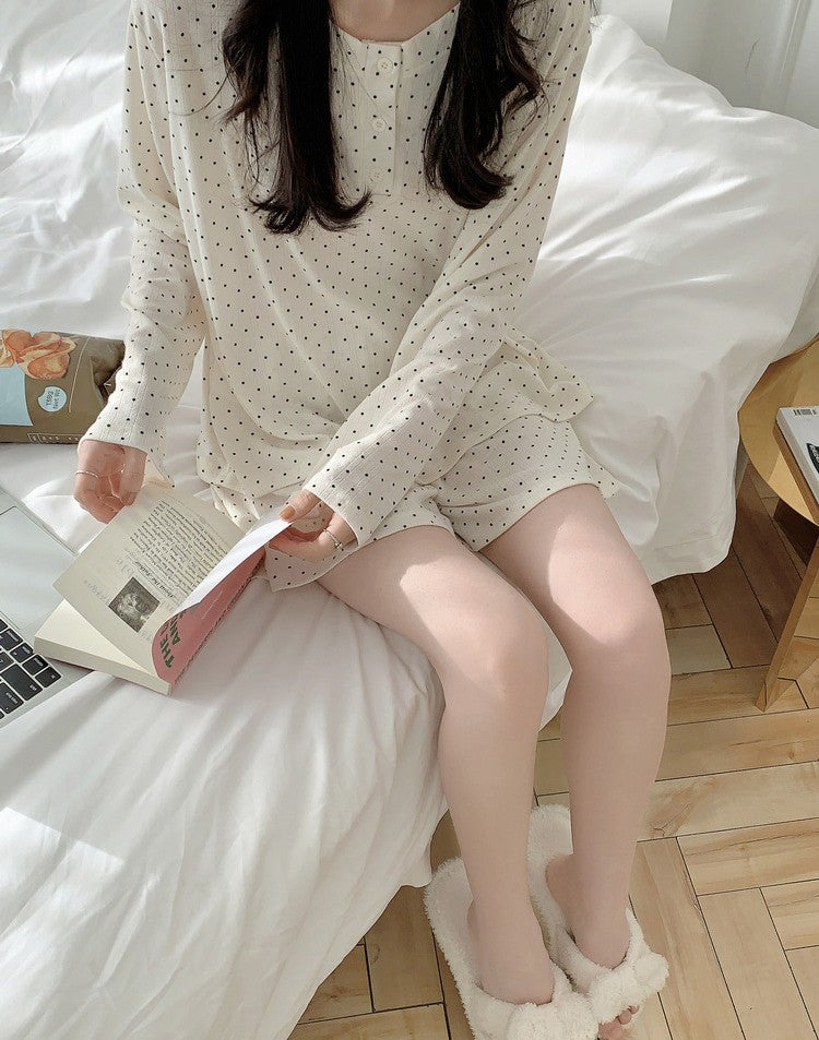 ドット柄ポインテールセットアップパジャマ