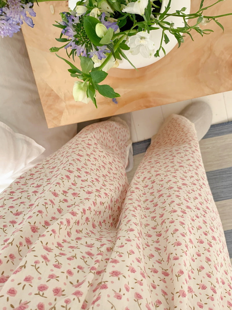 フラワー裾レースパンツ