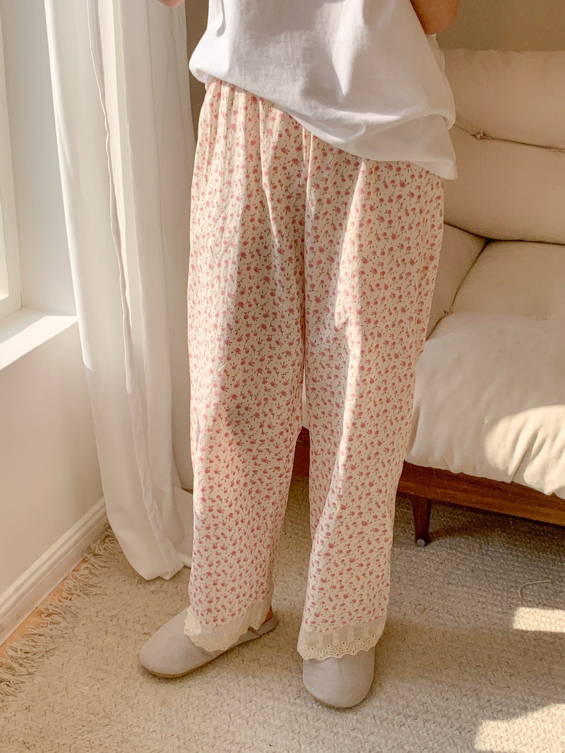 フラワー裾レースパンツ