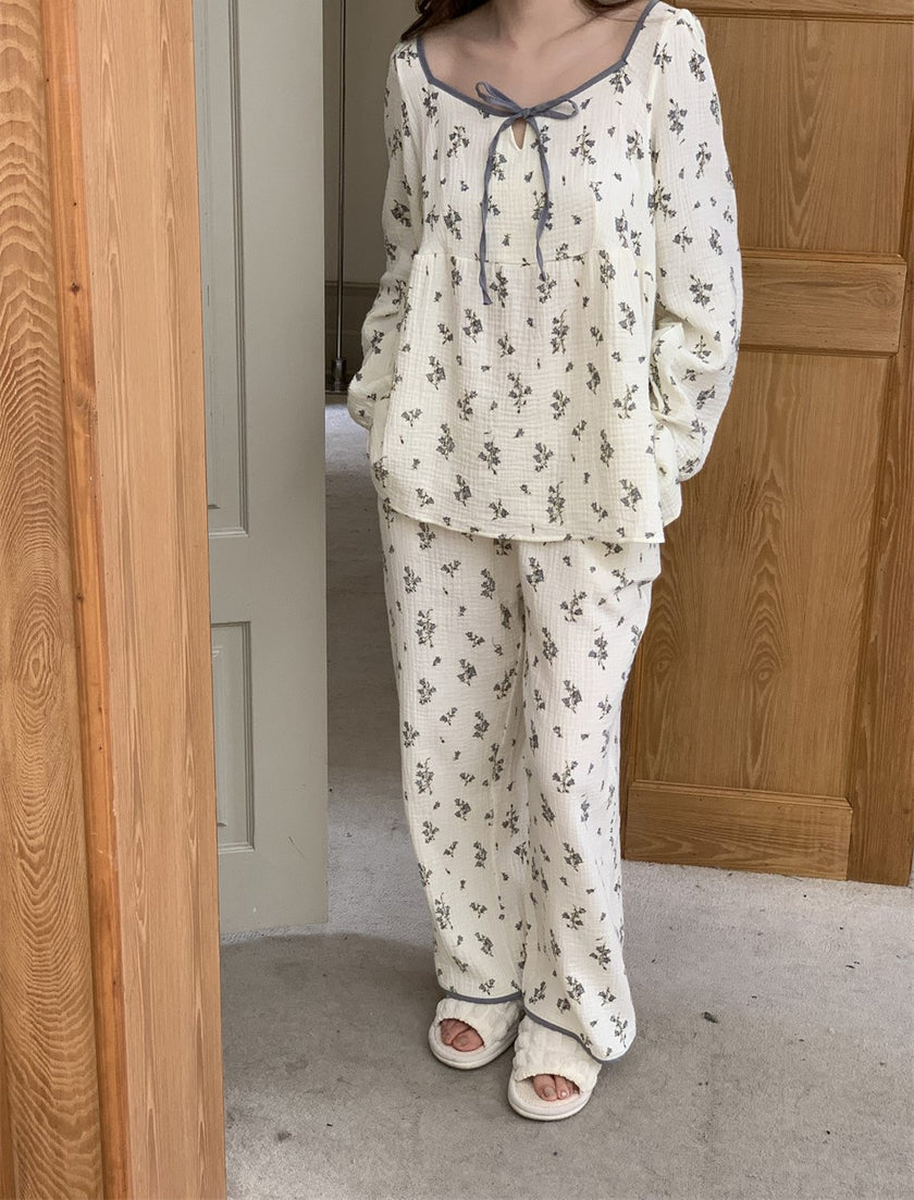 ダイヤモンドネックフラワーセットアップパジャマ