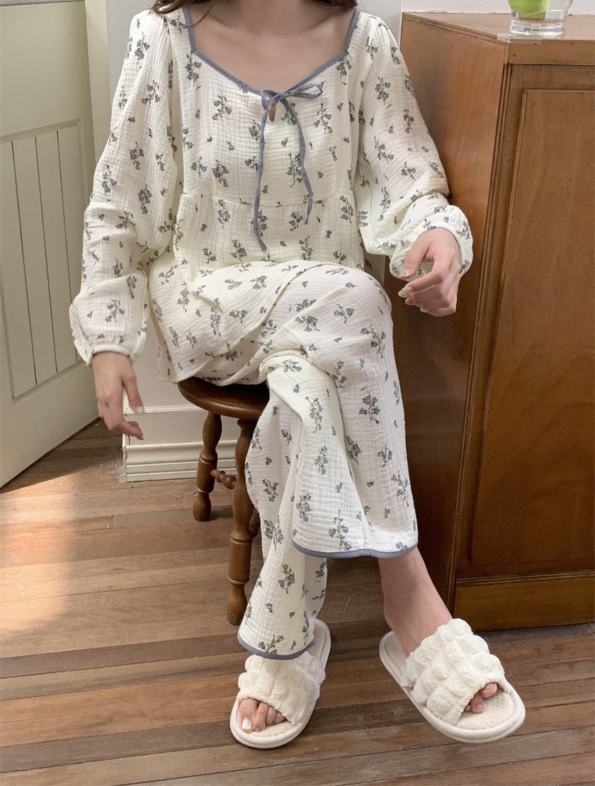 ダイヤモンドネックフラワーセットアップパジャマ