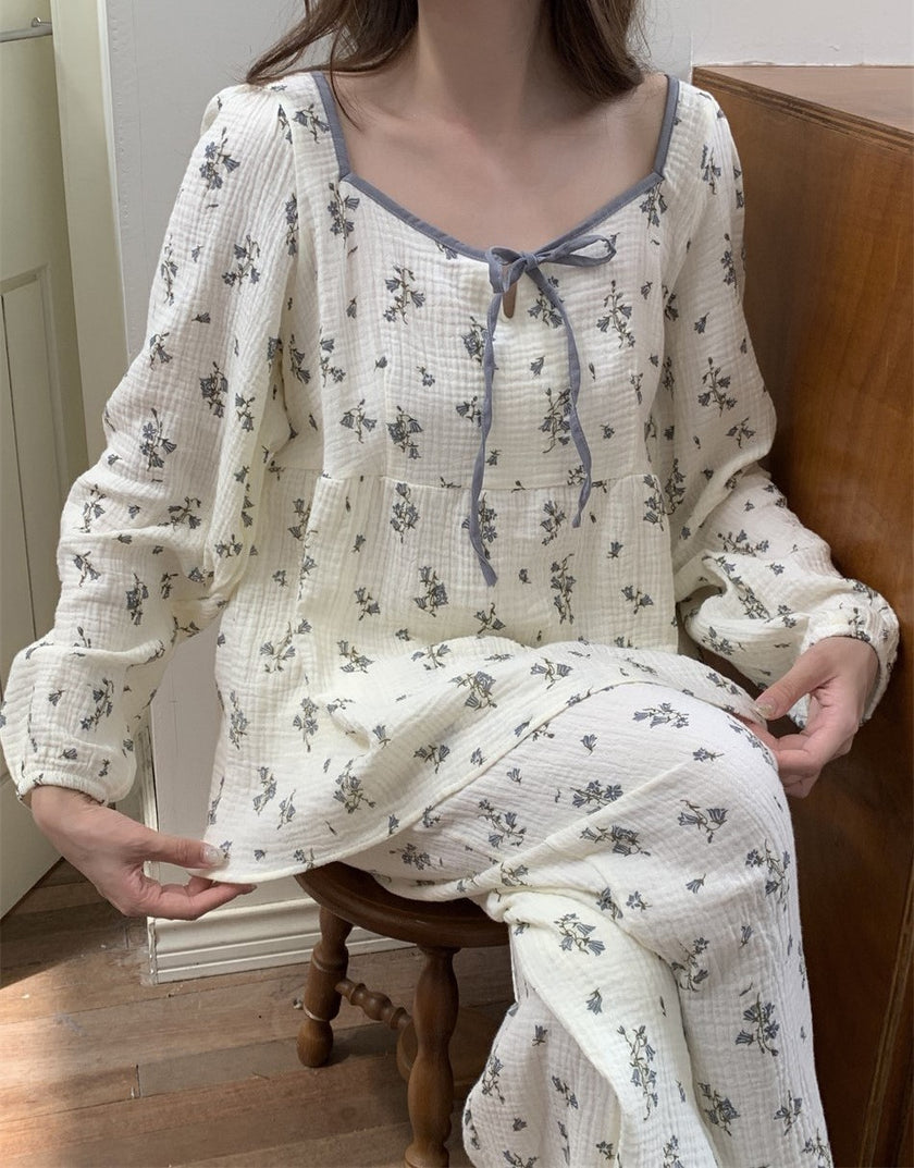 ダイヤモンドネックフラワーセットアップパジャマ