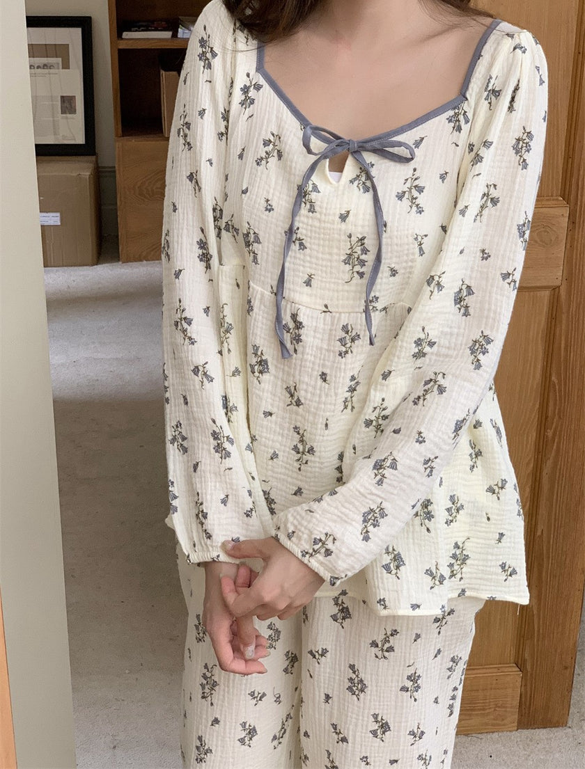 ダイヤモンドネックフラワーセットアップパジャマ