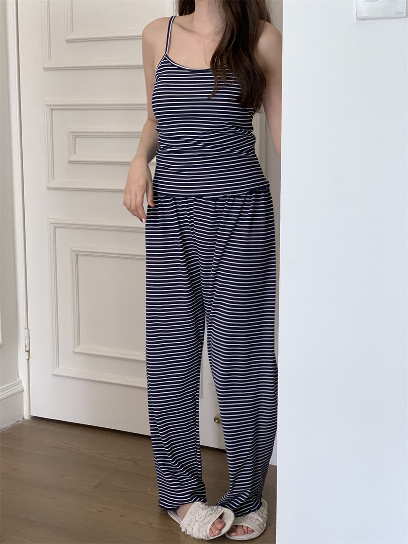 胸パッド付ボーダーデザインセットアップパジャマ