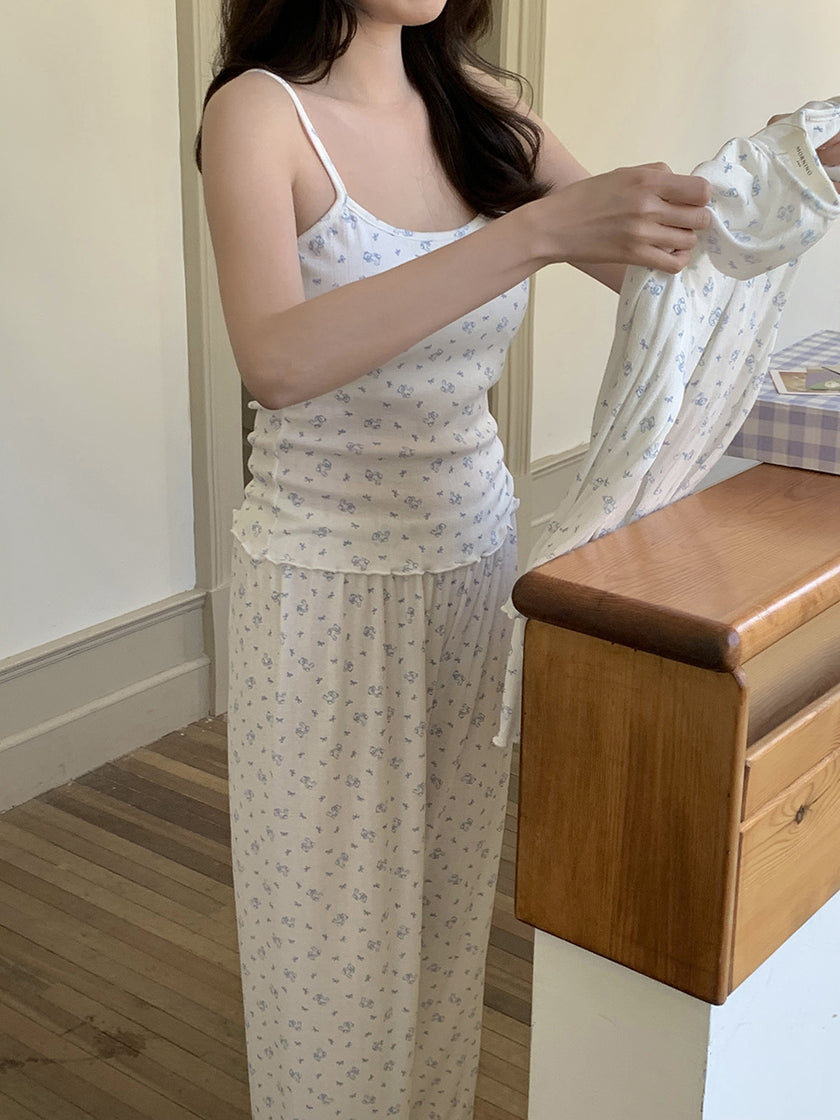 胸パッド付ブルーベアセットアップパジャマ