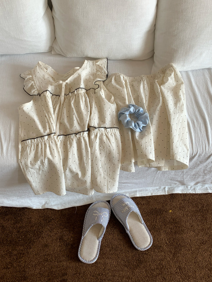 フリルドットノースリーブセットアップパジャマ
