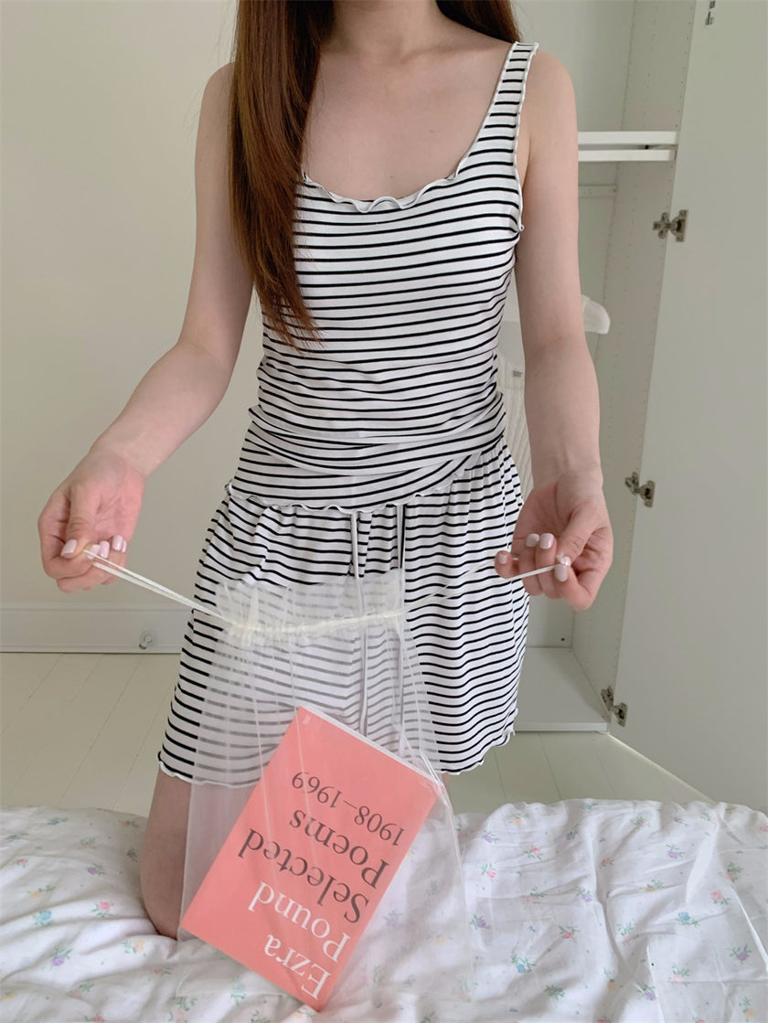 胸パッド付ボーダーノースリーブセットアップパジャマ